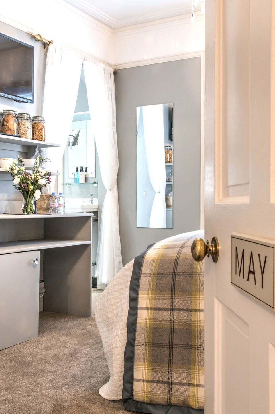 Luxury Room, 1 King Bed (The May) | Egyptian cotton sheets, premium bedding, iron/ironing board, free WiFi