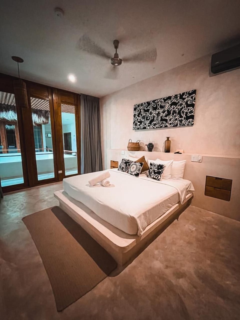 Junior Room, Garden View | Premium bedding, down comforters, pillowtop beds, minibar