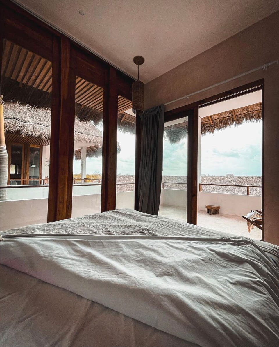 Junior Room, Garden View | Balcony view
