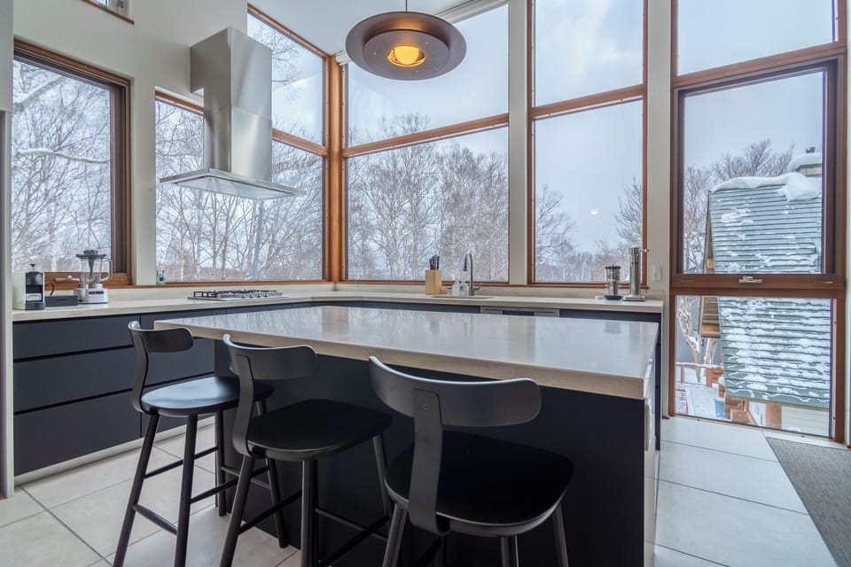 House | Private kitchen | Coffee/tea maker, fridge, microwave, oven