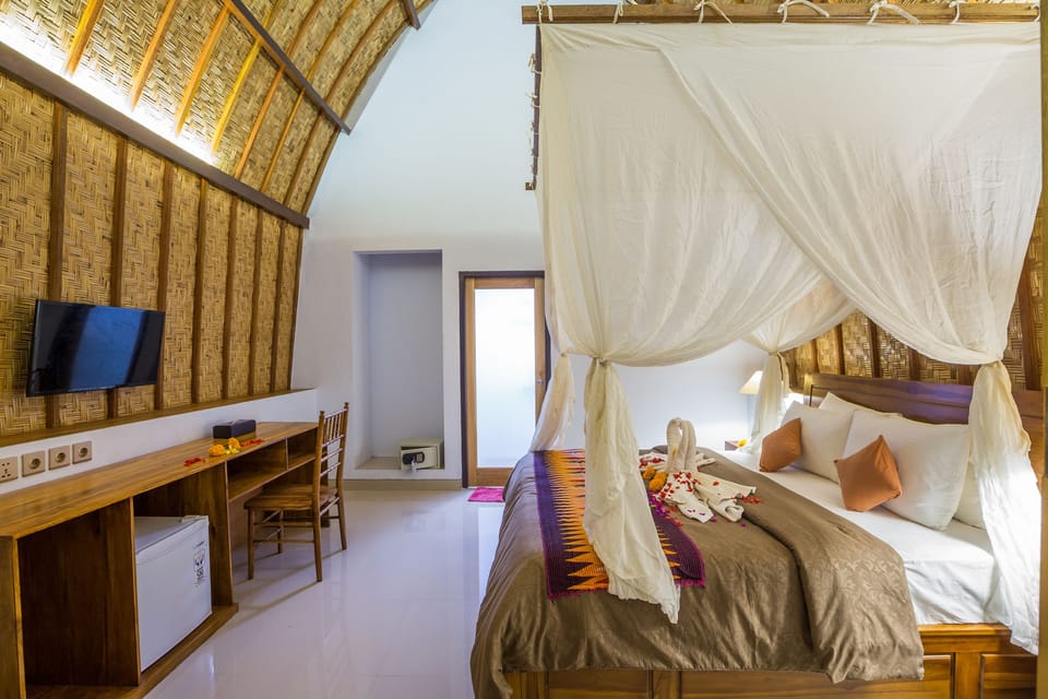 Deluxe Double Room | Minibar, in-room safe, rollaway beds, free WiFi
