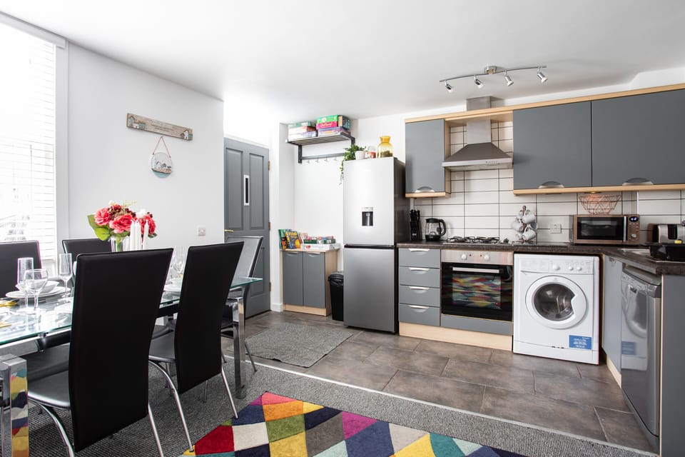 Apartment, Accessible, Private Bathroom | Shared kitchen