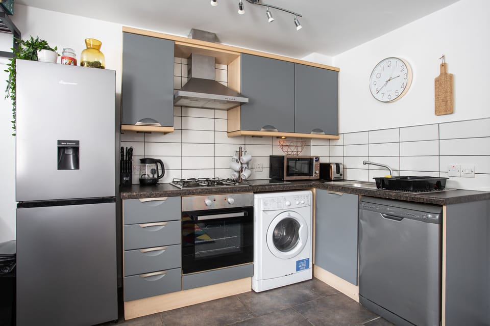 Apartment, Accessible, Private Bathroom | Shared kitchen