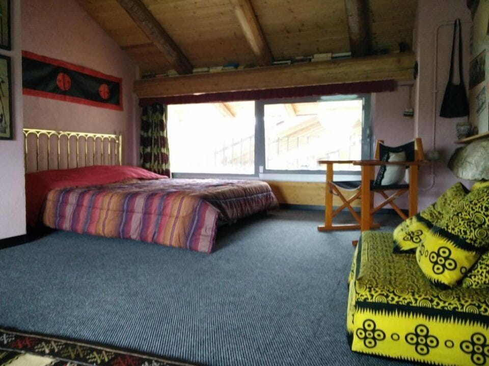 Standard Double Room | 1 bedroom, desk, blackout drapes, soundproofing
