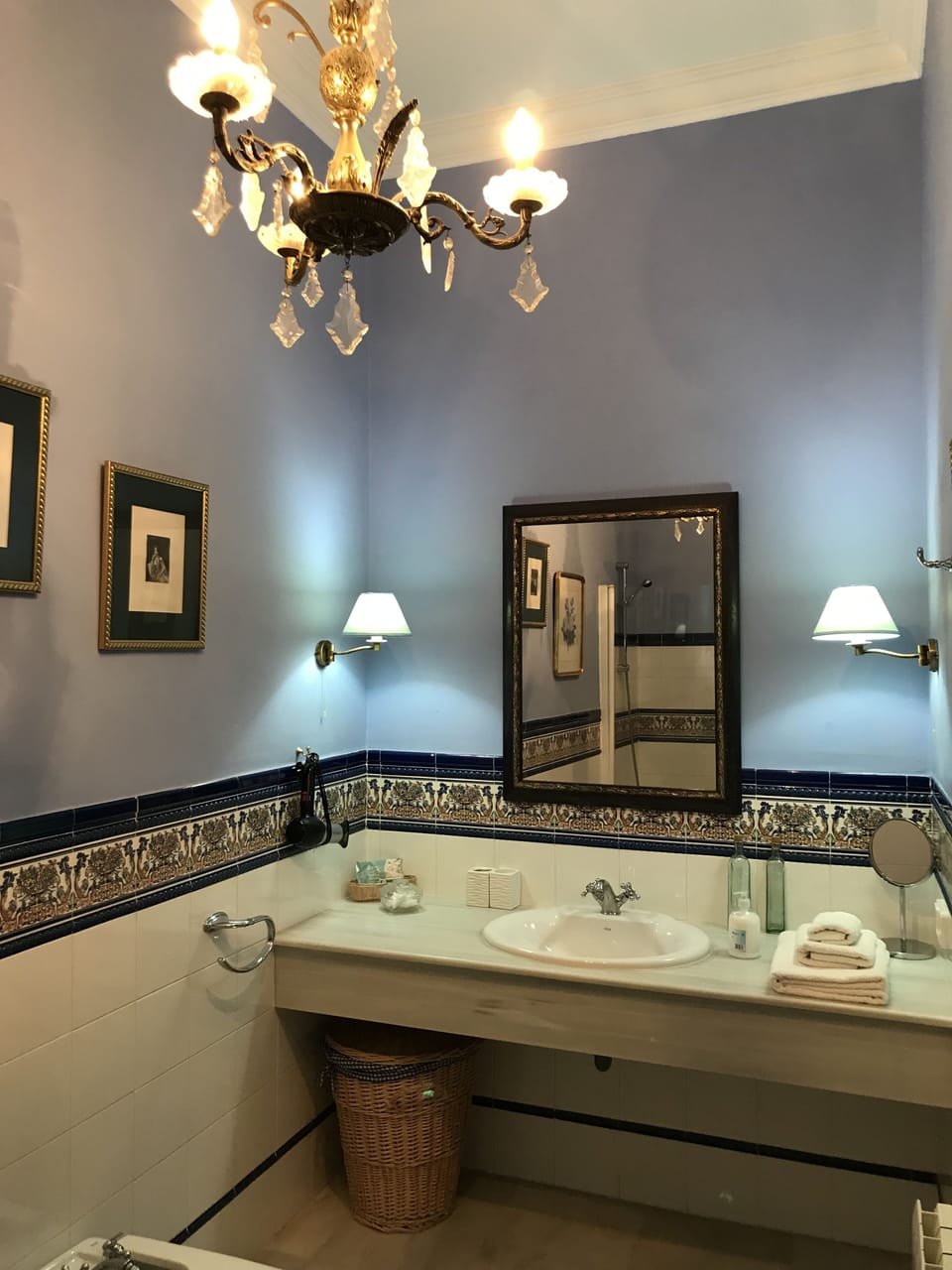 Deluxe Room, Balcony, City View | Bathroom | Designer toiletries, hair dryer, bidet, towels