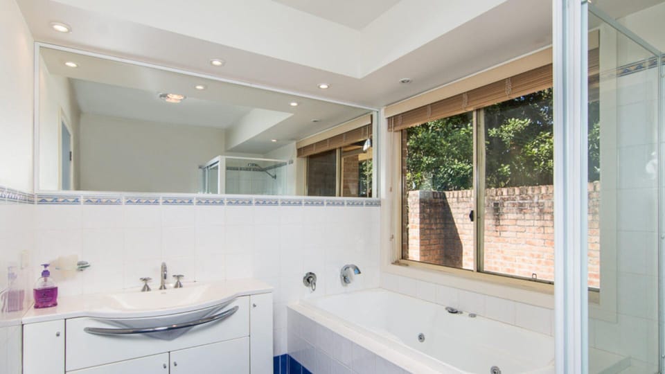 Bath room 