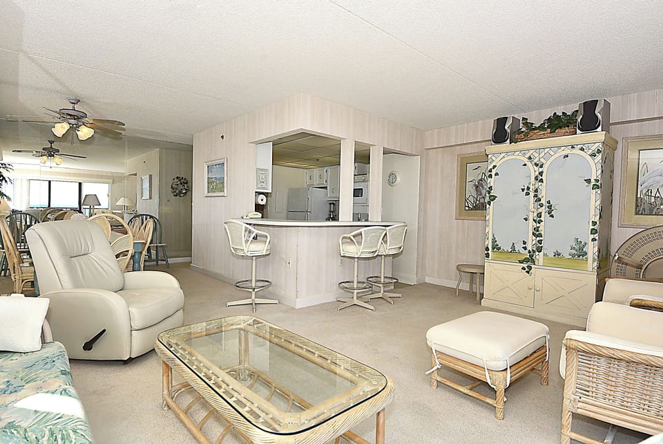 Floor Plan,Living Area,