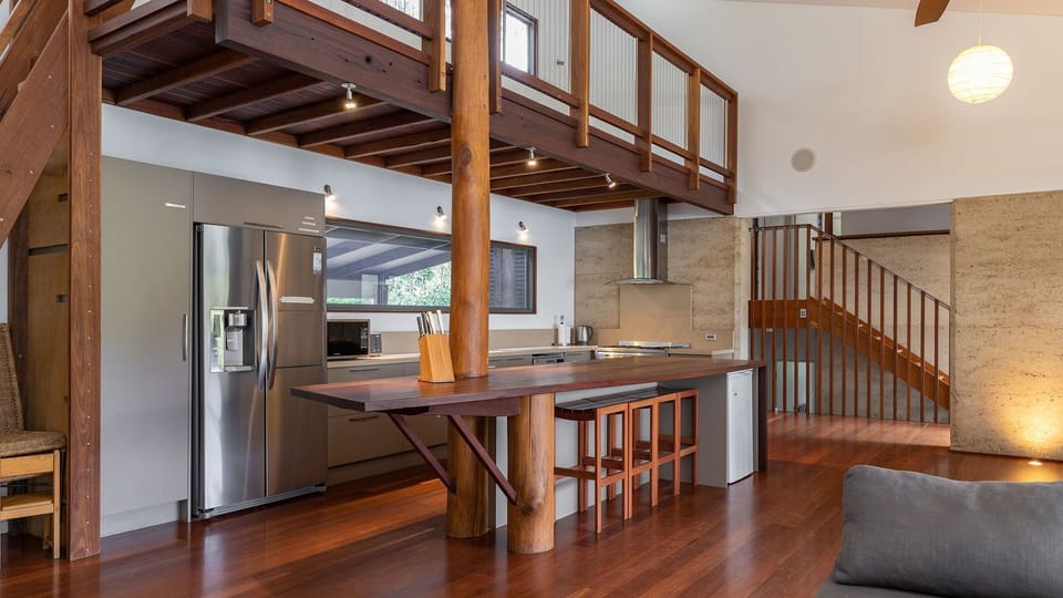 Kitchen Dining Area