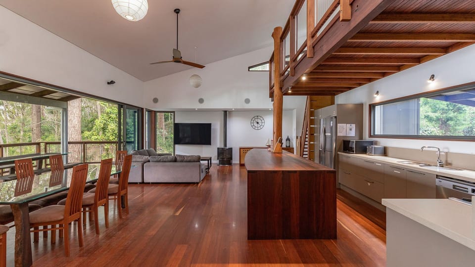 Open-Plan Kitchen/Dining