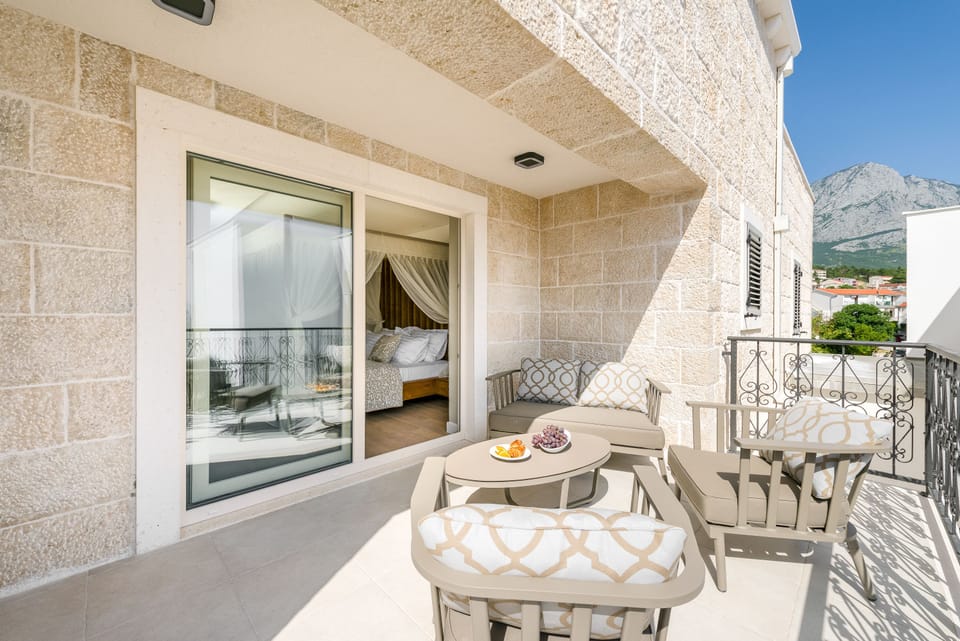 Suite, Balcony | Balcony