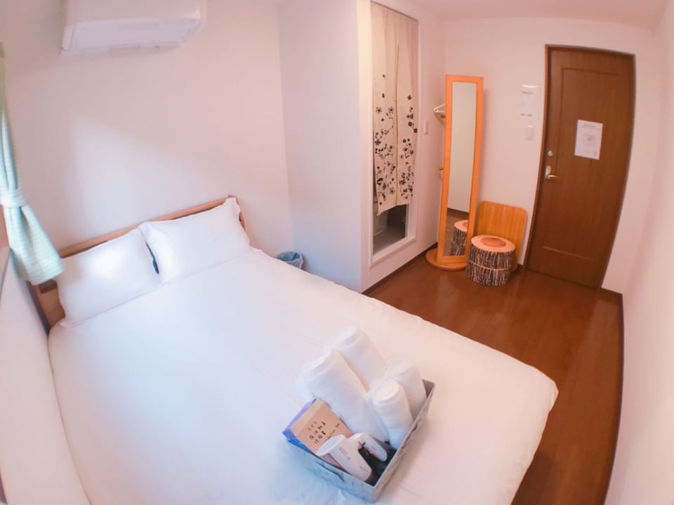 Double Room | Free WiFi