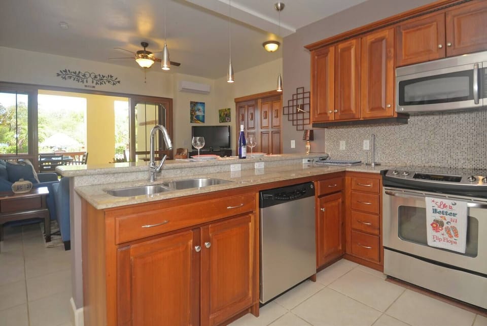 Kitchen 2