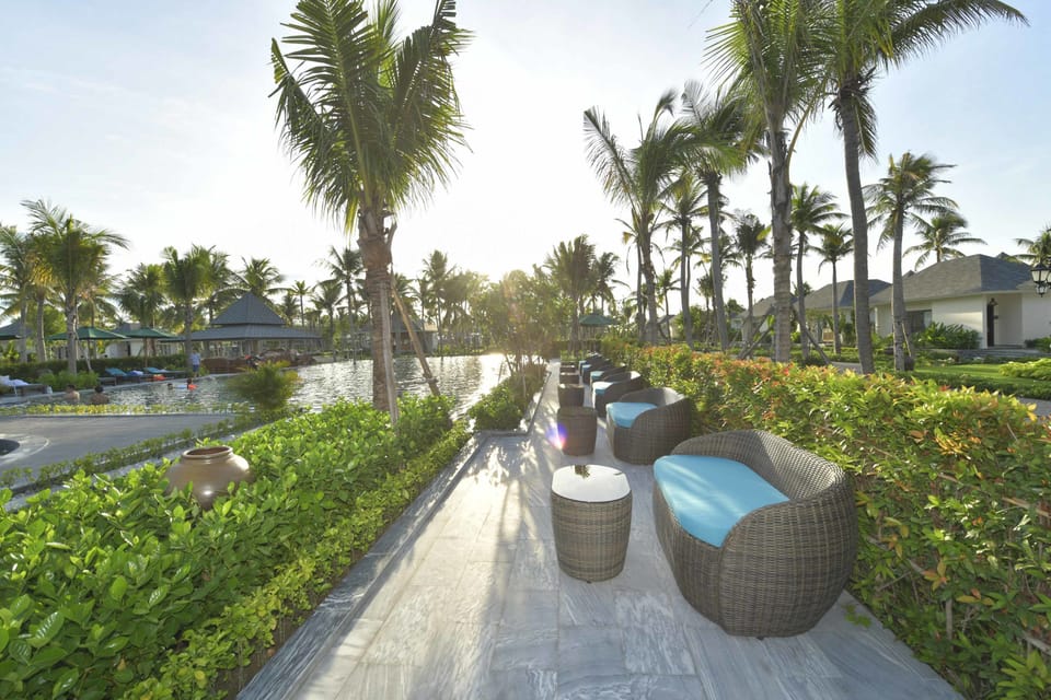 2 outdoor pools, pool umbrellas, sun loungers