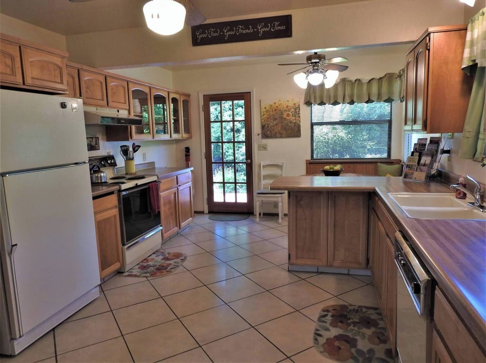 40be455c-7ac0-43d5-ba77-705ad69dd8c3