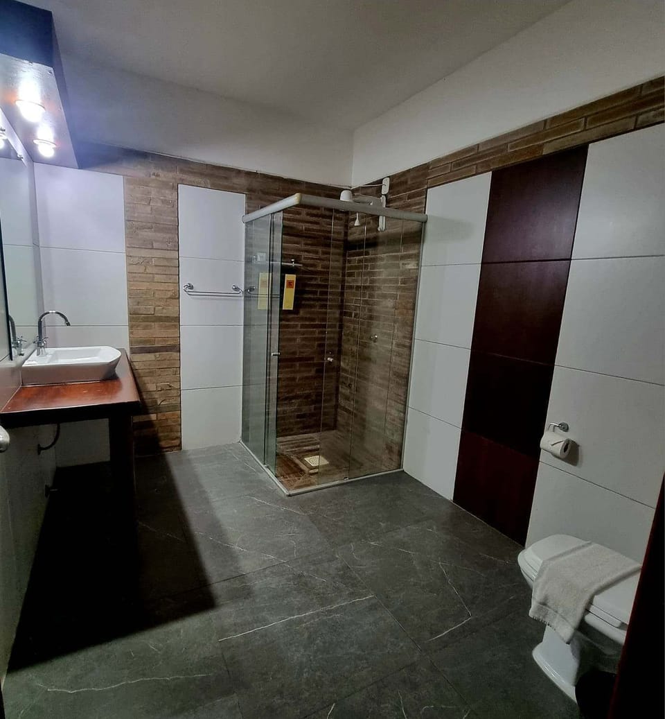 Standard Room | Bathroom | Free toiletries, hair dryer, bathrobes, towels