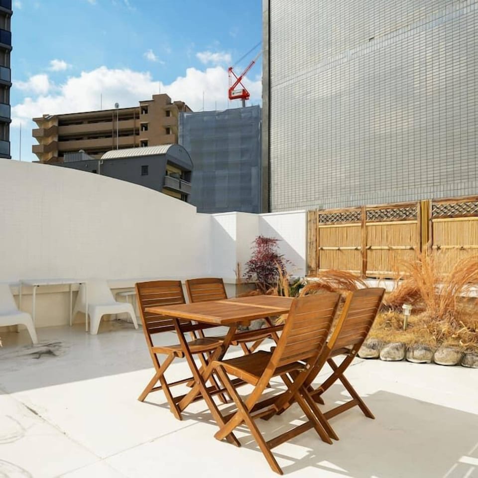 Superior Suite, Smoking, City View | View from room