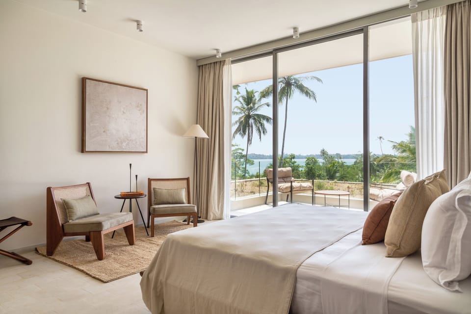 Sunset Villa | In-room safe, desk, free WiFi, bed sheets