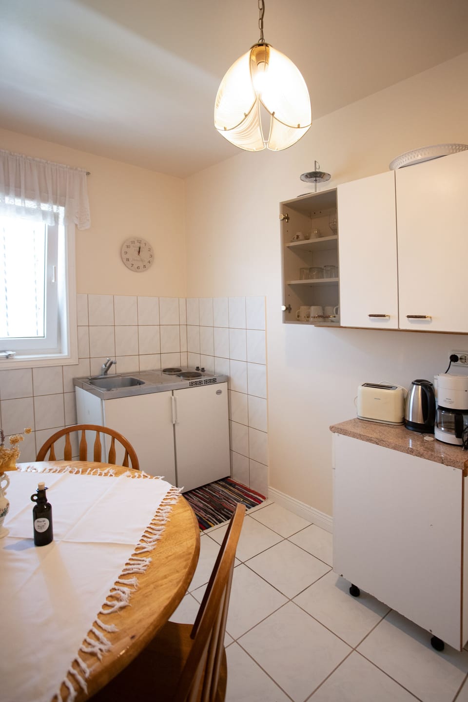 Apartment, 1 Bedroom, Balcony, Sea View | Private kitchen | Coffee/tea maker, fridge, electric kettle