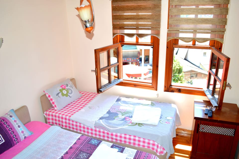 Twin Room | 2 bedrooms, premium bedding, free minibar items, blackout drapes