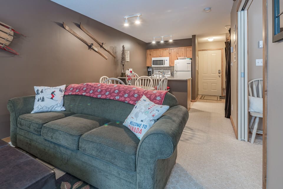 Bright Open Concept 