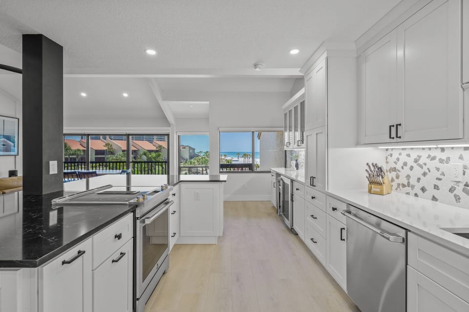 4-12B Kitchen