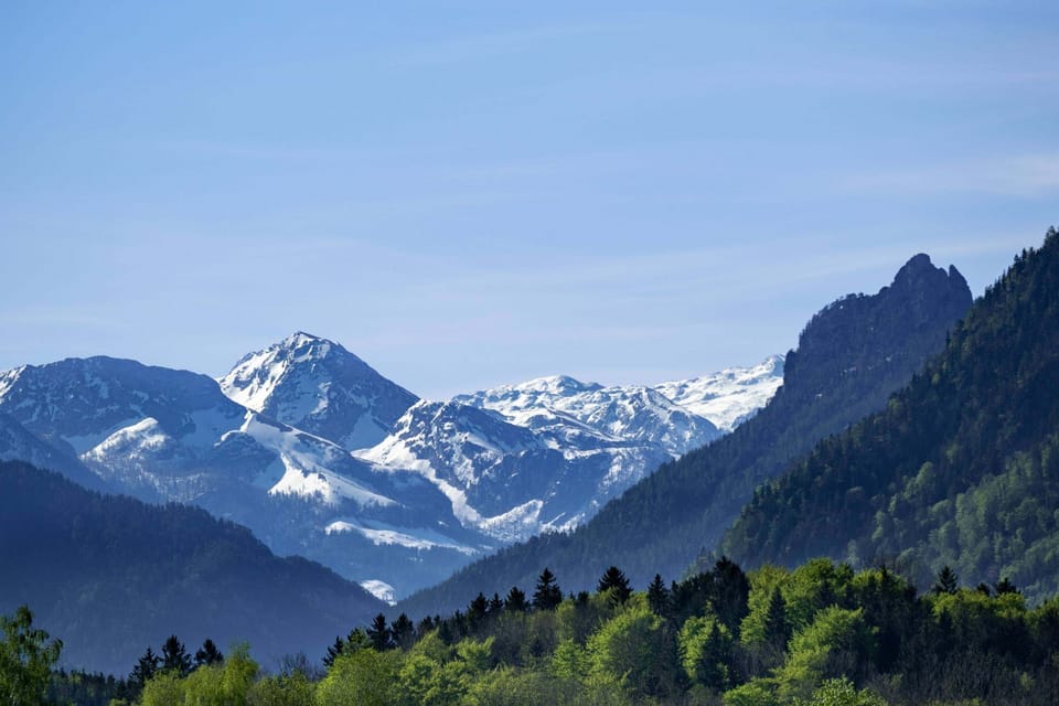 Vacation apartment Fuderheuberg 84 sqm on the upper floor, 2 bedrooms, eat-in kitchen, balcony Apartment in Bad Reichenhall