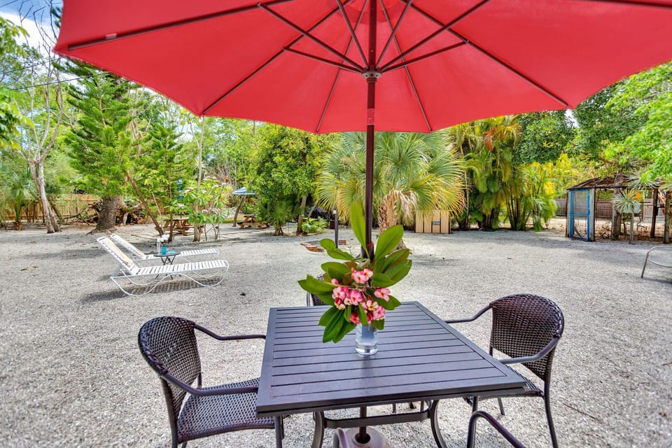 Gorgeous grounds to enjoy the outdoors!