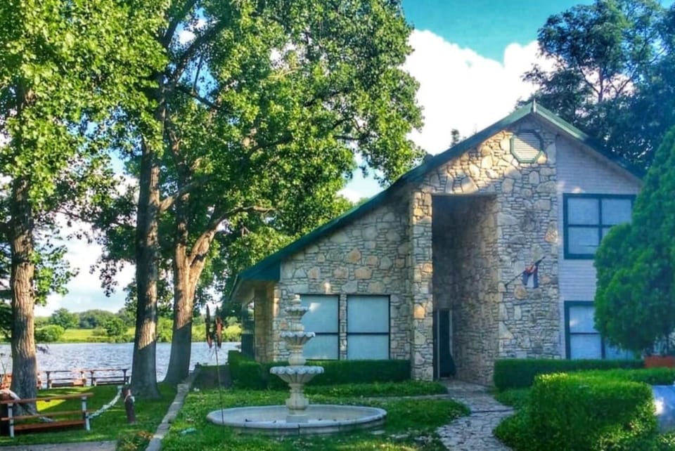 Front of the house, located on the Open Waterfront of Lake LBJ!!