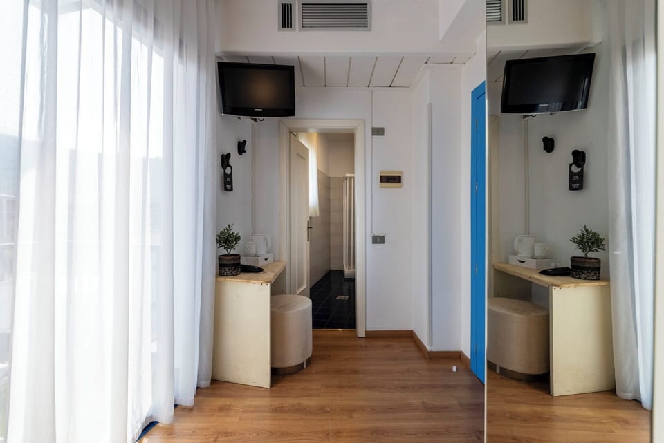 Basic Single Room | Premium bedding, down comforters, minibar, in-room safe