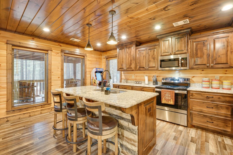 Kitchen | Cooking Basics Supplied