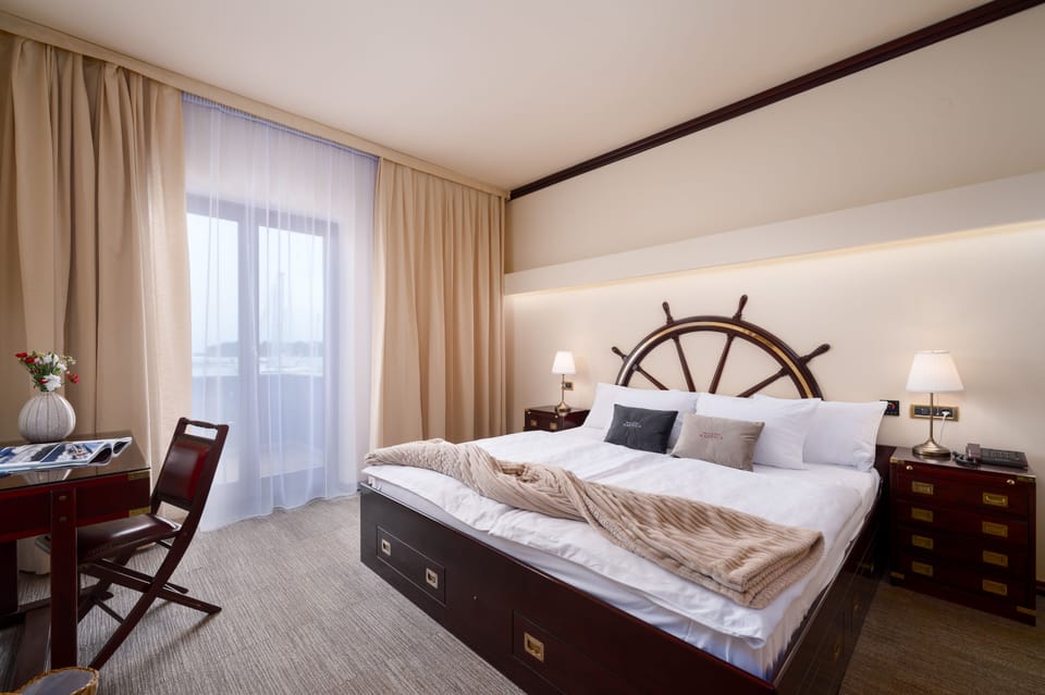 Family Suite, 1 King Bed, Balcony, Sea View | Premium bedding, minibar, in-room safe, desk
