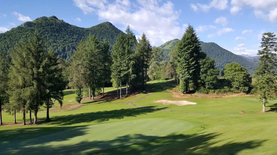 Helgon Hotel – Lourdes Pyrenees Hotel in Lourdes