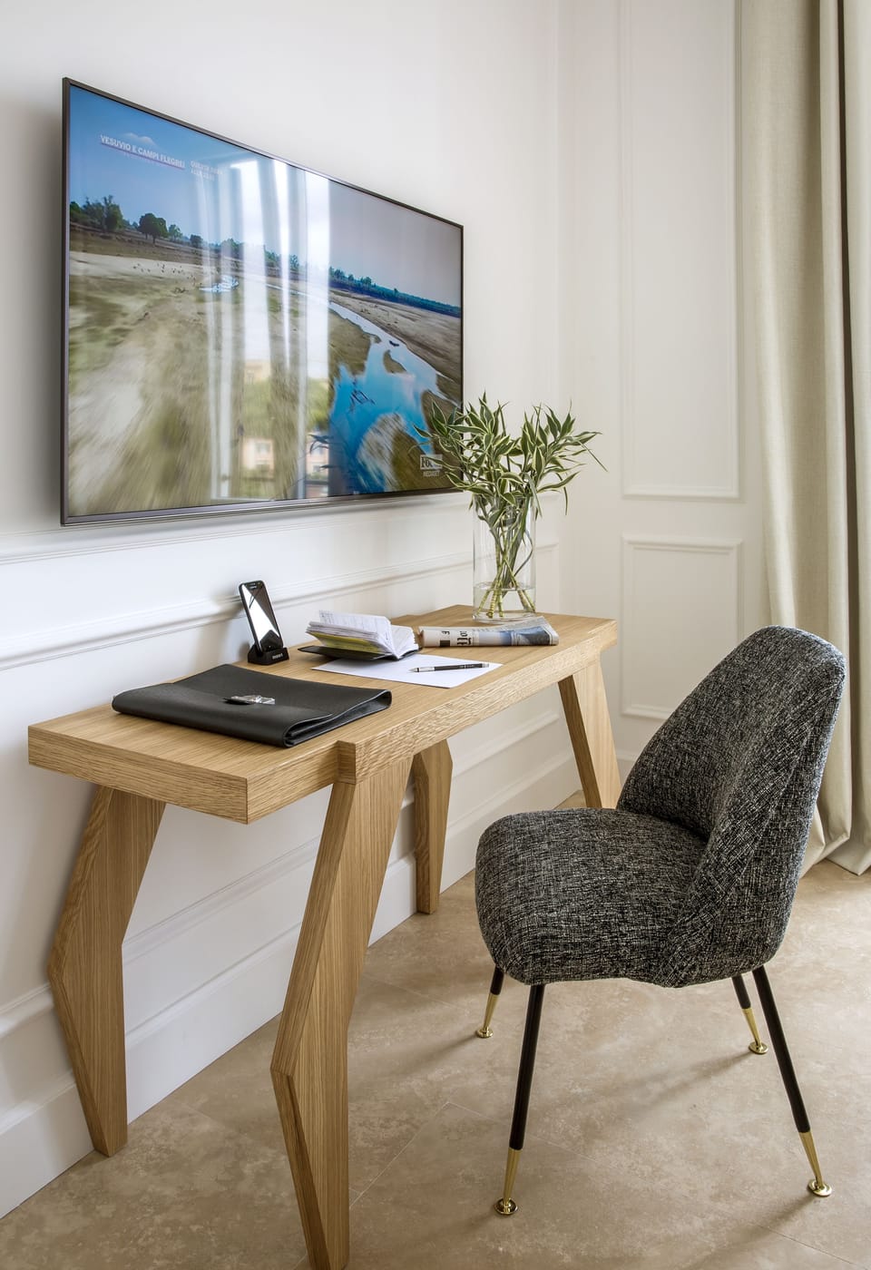 Deluxe Double or Twin Room, Garden View | Premium bedding, down comforters, free minibar, in-room safe