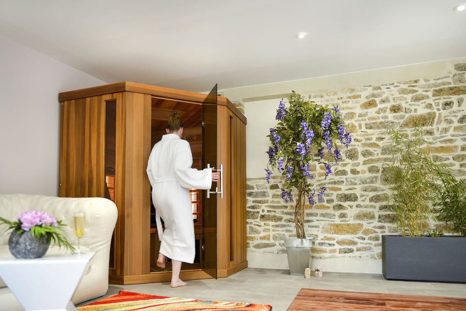 Body treatments, body scrubs, facials, massages