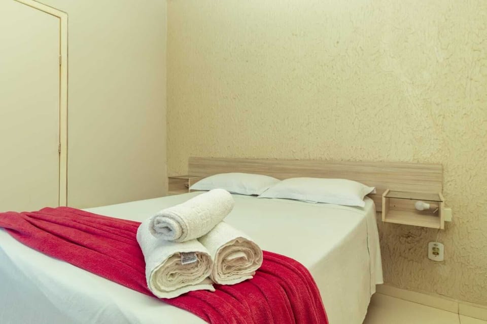 Double Room | Minibar, desk, blackout drapes, free WiFi