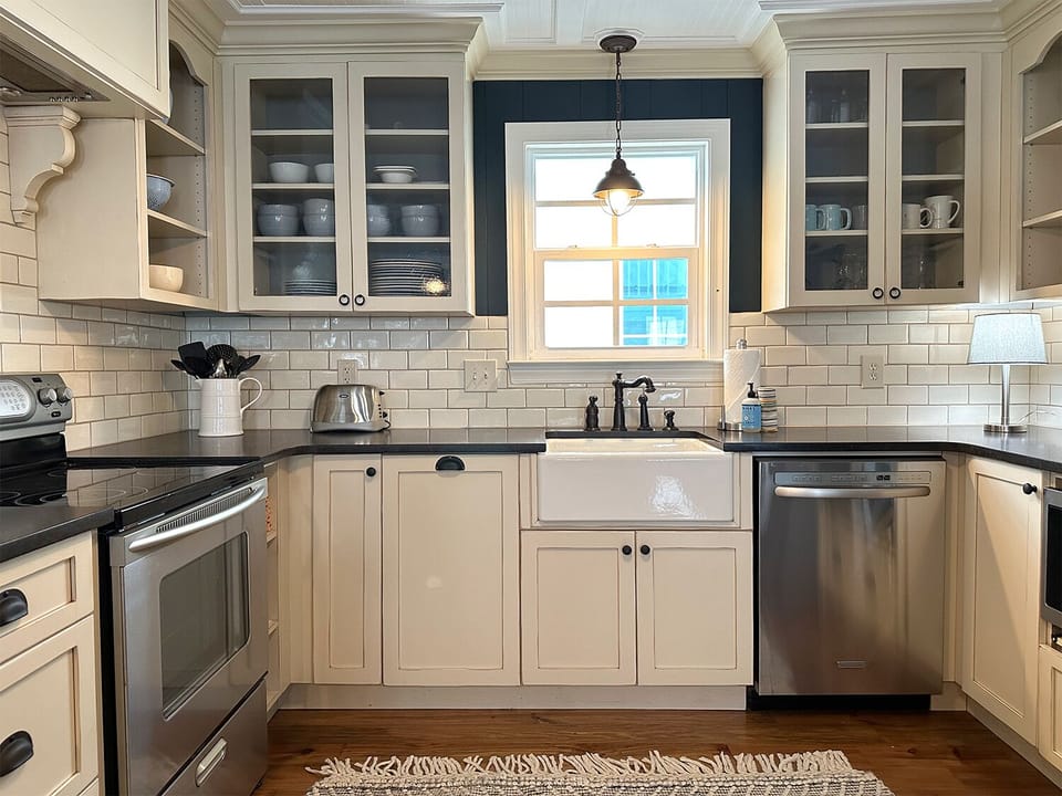 Fully equipped kitchen