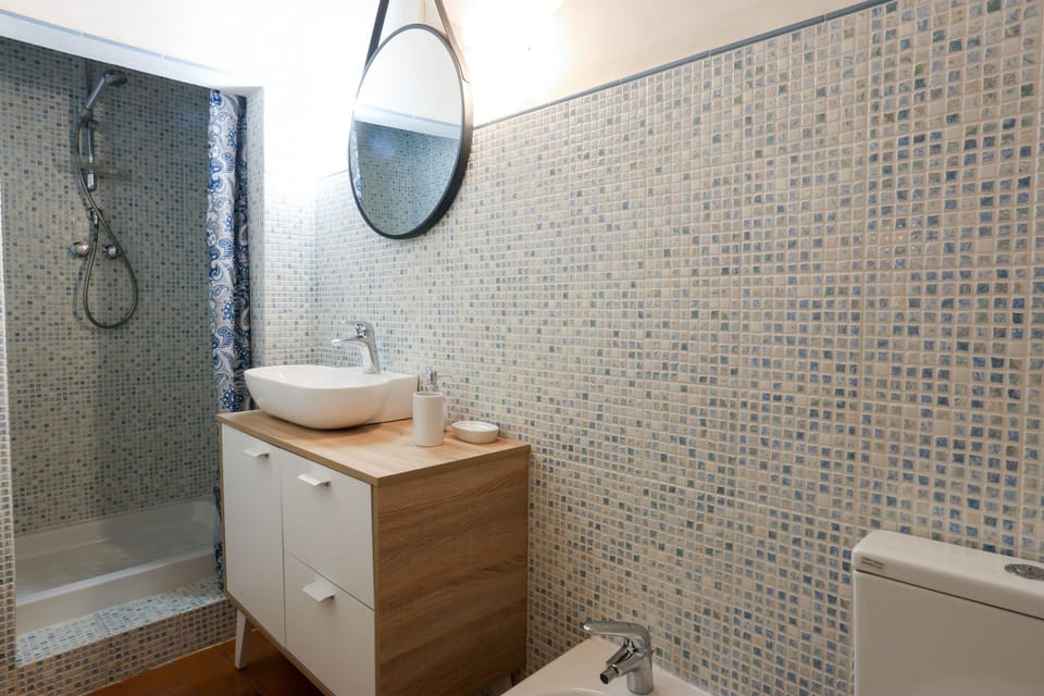 Casa Padronale | Bathroom | Shower, free toiletries, hair dryer, bidet