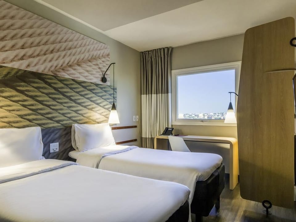 Standard Room, 2 Twin Beds | Minibar, desk, blackout drapes, soundproofing