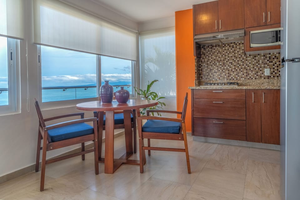 Exclusive Penthouse 1 - Casa Don Martín with ocean view with private plunge pool | Private kitchen | Microwave, stovetop, coffee/tea maker, toaster
