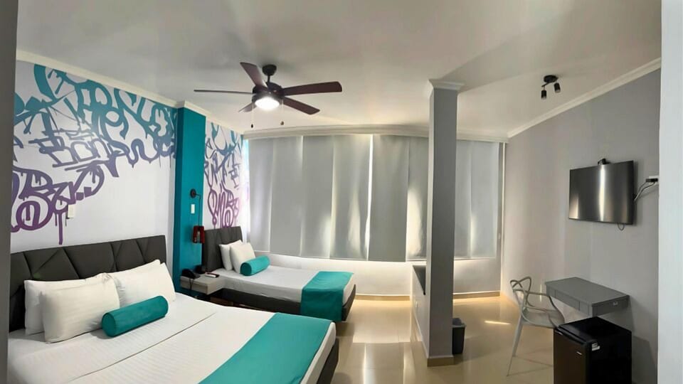 Family Room | Desk, free cribs/infant beds, free WiFi, bed sheets