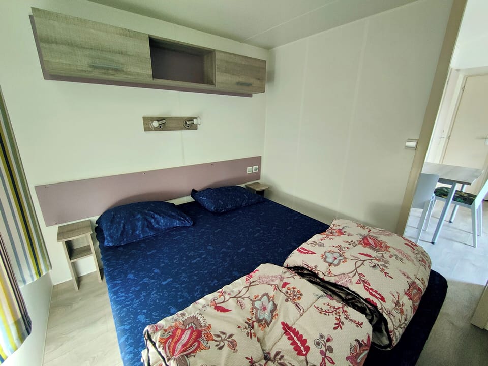 Chalet, 3 Bedrooms, Terrace | Blackout drapes, cribs (free)