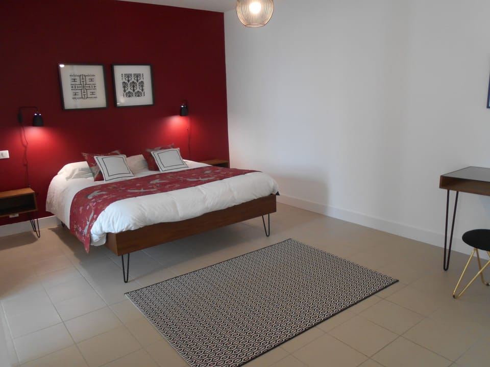 Comfort Suite, Garden View (Le Rouge et le Noir) | 1 bedroom, premium bedding, individually decorated