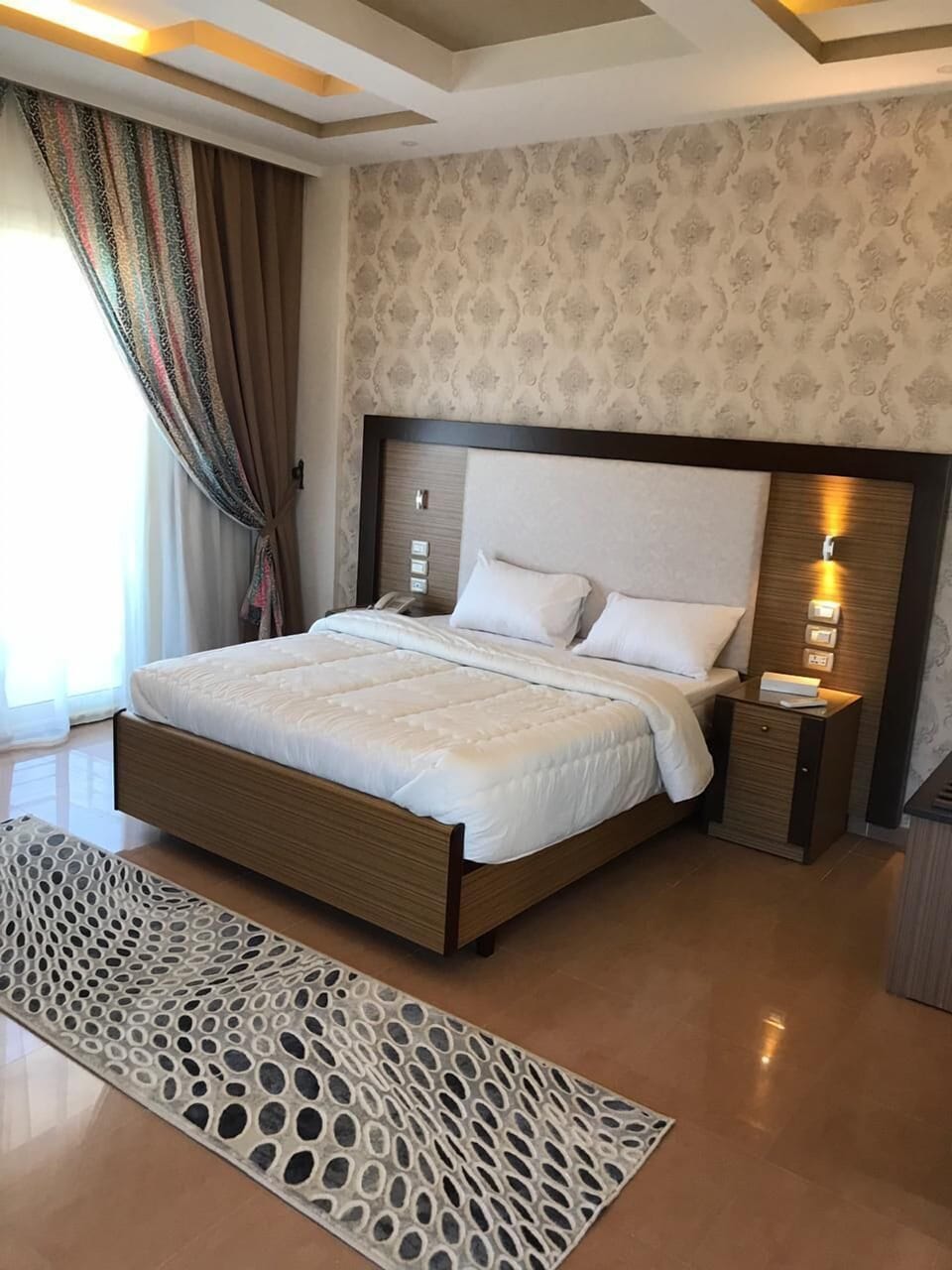 Egyptian cotton sheets, premium bedding, memory foam beds, minibar