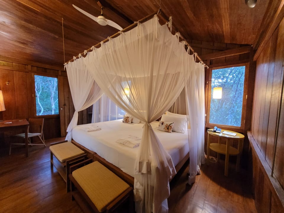 Deluxe Cabin, 1 Bedroom, Patio, Garden View | Egyptian cotton sheets, premium bedding, minibar, in-room safe