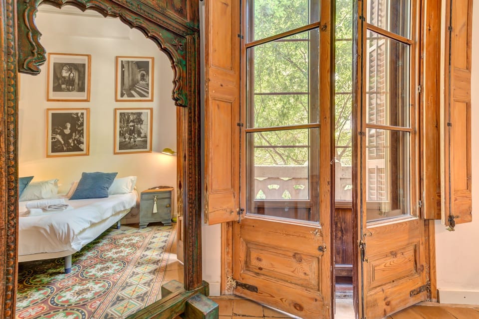 Twin Room, City View | Desk, free WiFi, bed sheets