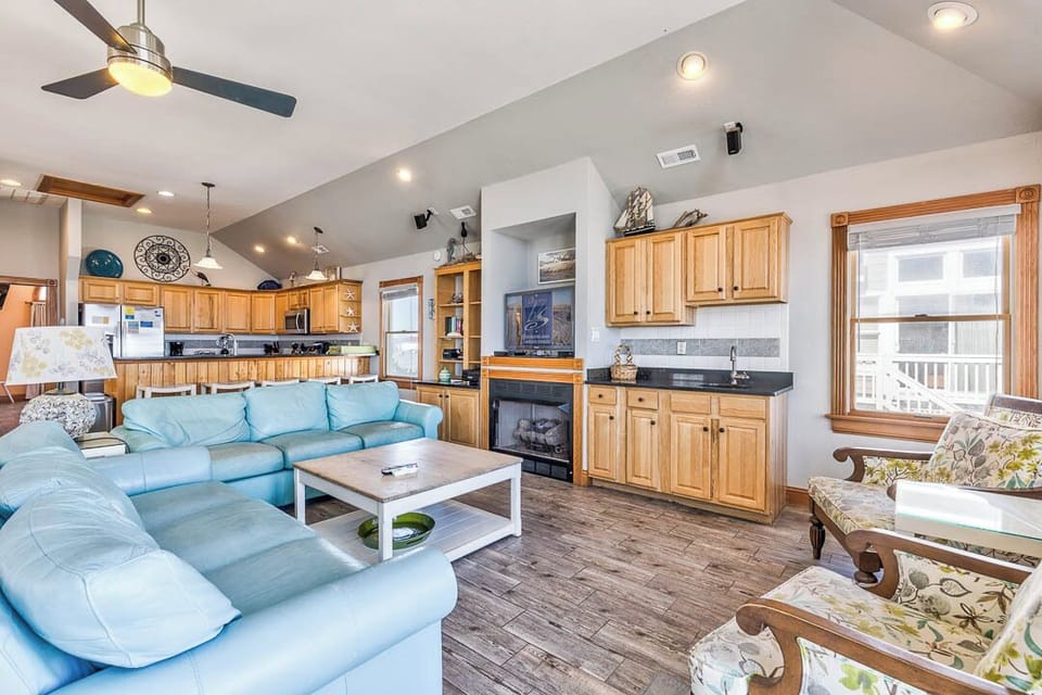 Top-Level Living Room with Deck Access