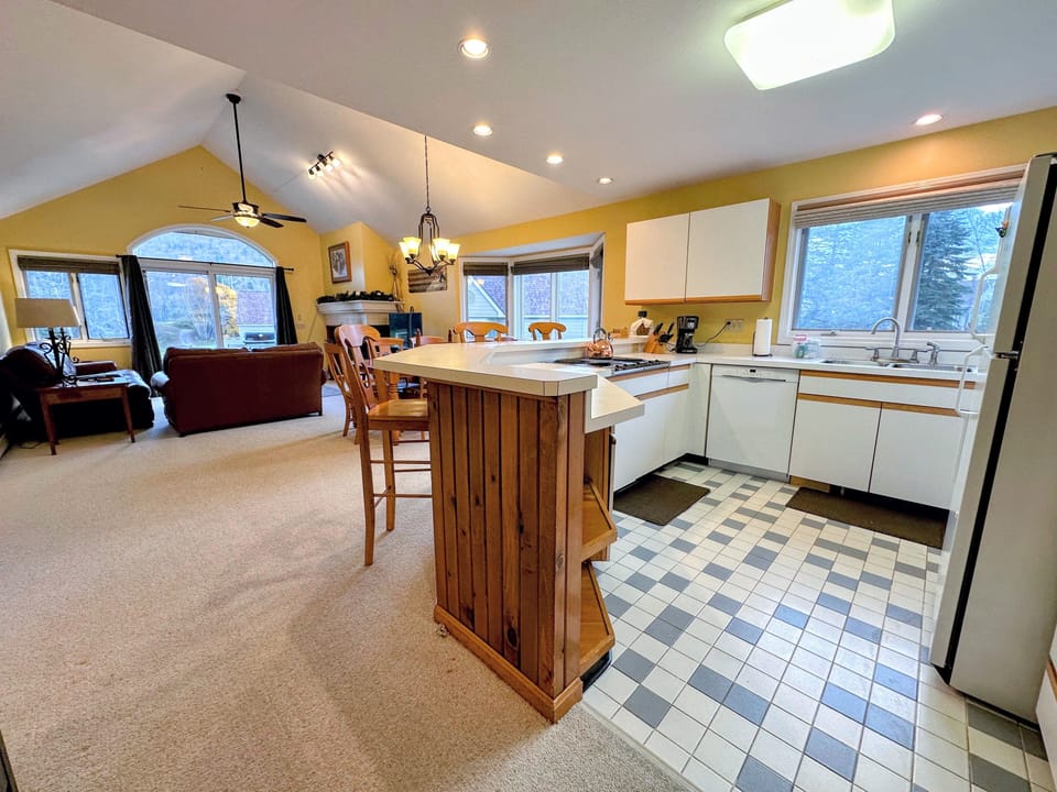 Fully stocked for all your cooking needs and offers a drip coffee maker.