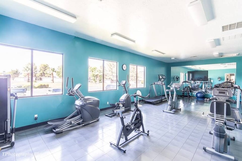 exercise room 