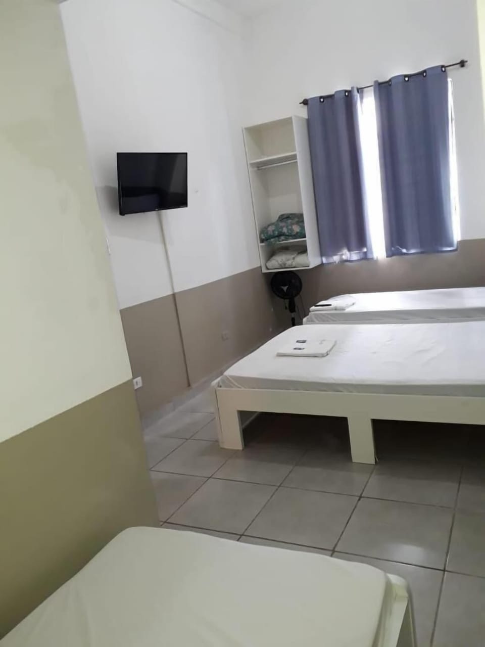 Desk, blackout drapes, free WiFi, bed sheets