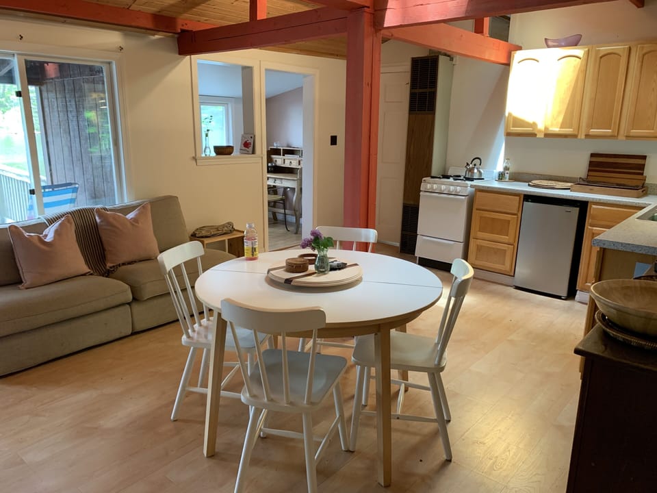 Plenty of room and nice book with desk